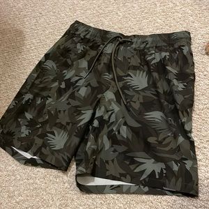 Swim trunks medium